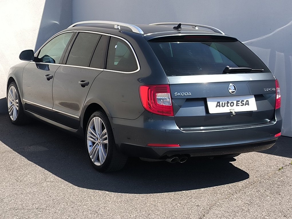 Škoda Superb II 2.0 TDi Elegance
