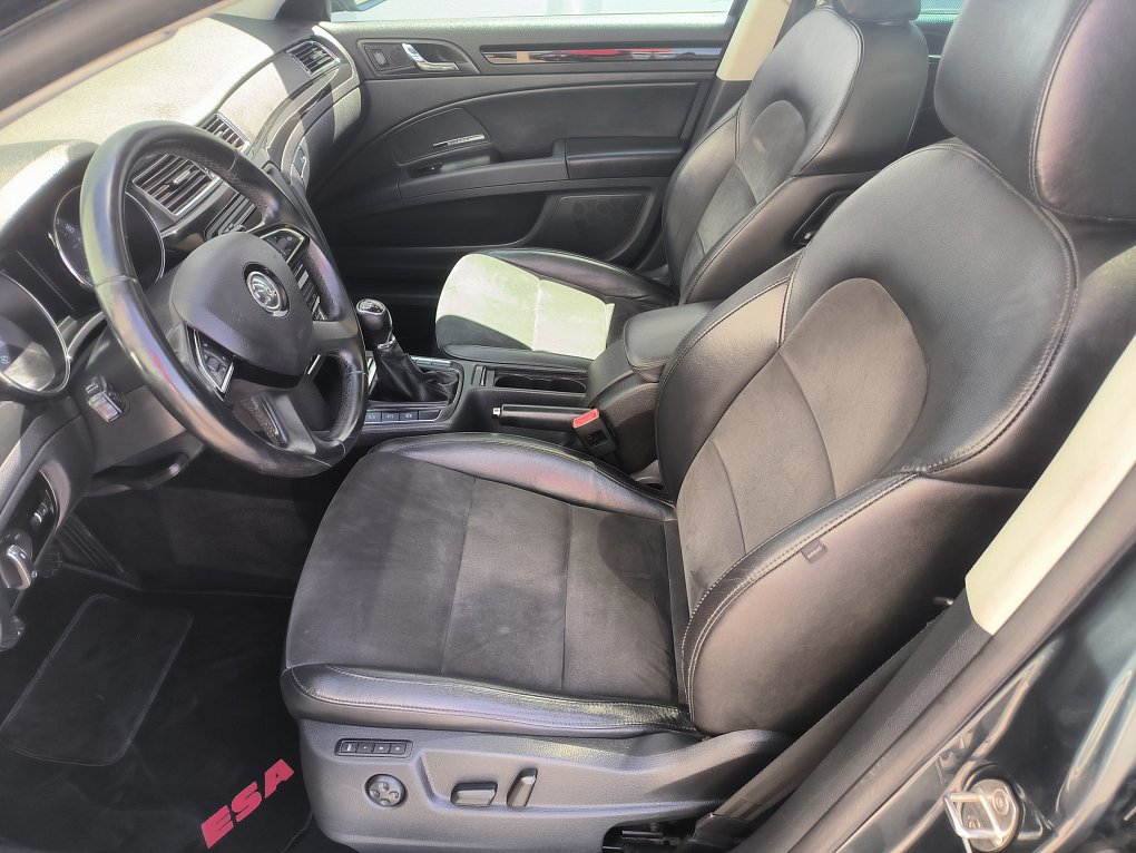 Škoda Superb II 2.0 TDi Elegance