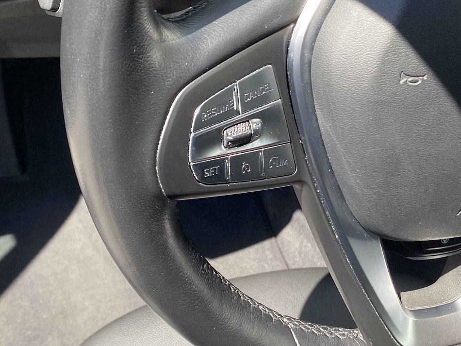 BMW Řada 3 2.0d Sport 318d