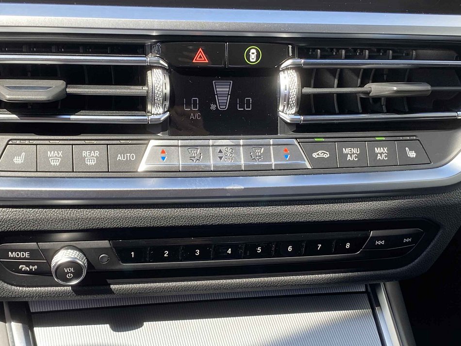 BMW Řada 3 2.0d Sport 318d