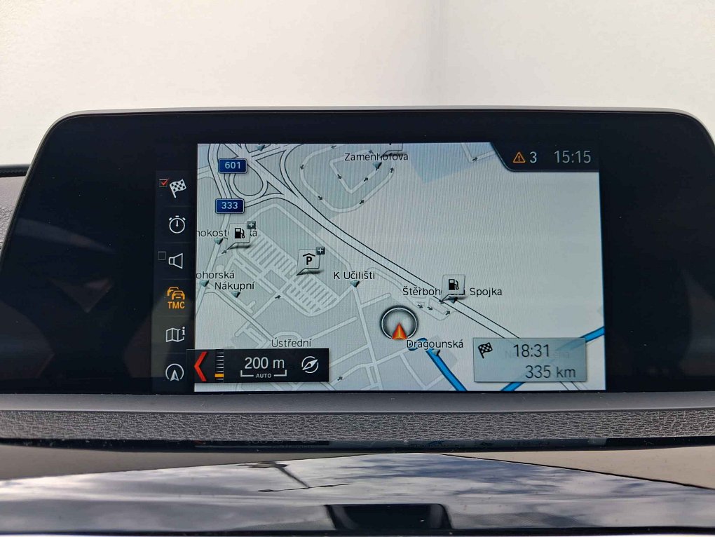 BMW Řada 3 1.5T Sport Line 318i
