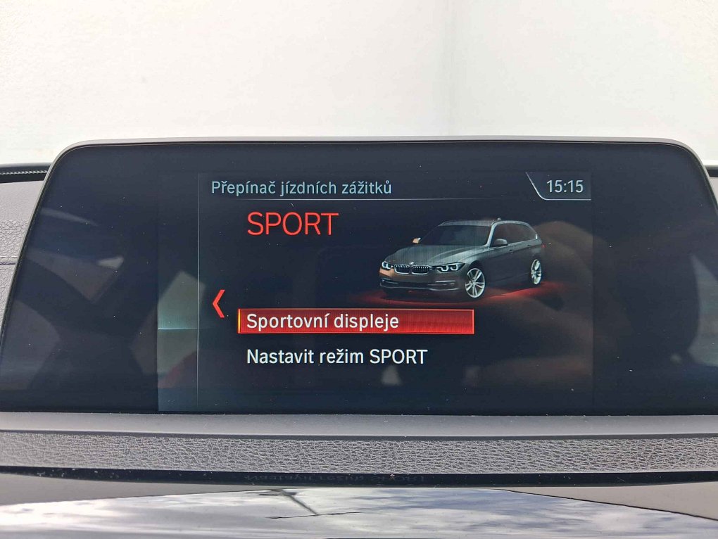 BMW Řada 3 1.5T Sport Line 318i