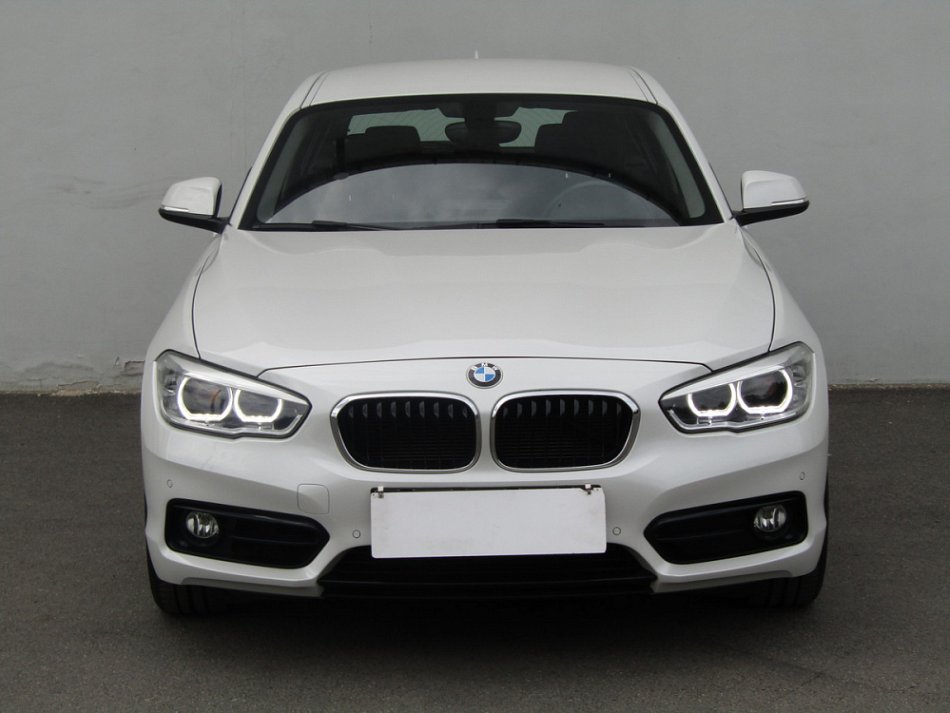 BMW Řada 1 2.0i Advantage