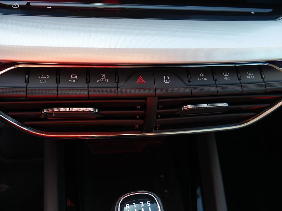 Škoda Octavia IV 2.0 TDi Style