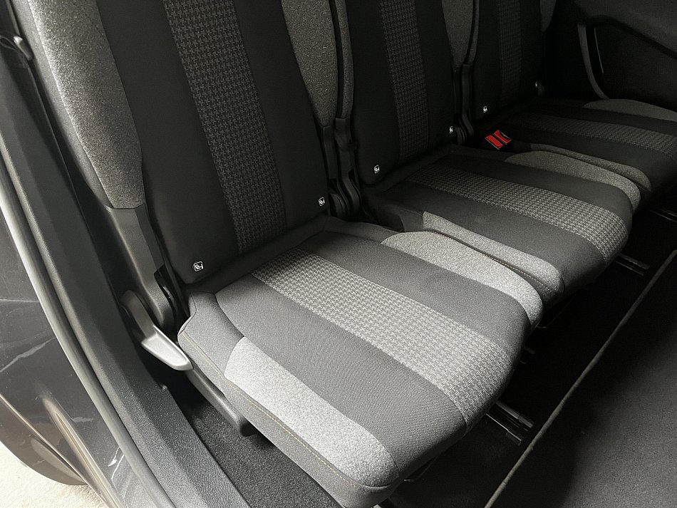 Peugeot 5008 1.2 PT Active