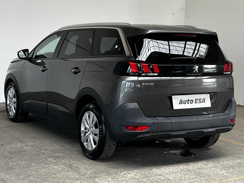 Peugeot 5008 1.2 PT Active