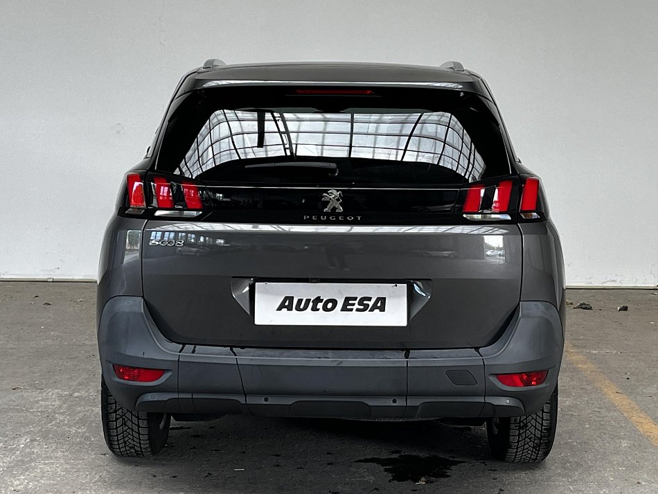 Peugeot 5008 1.2 PT Active