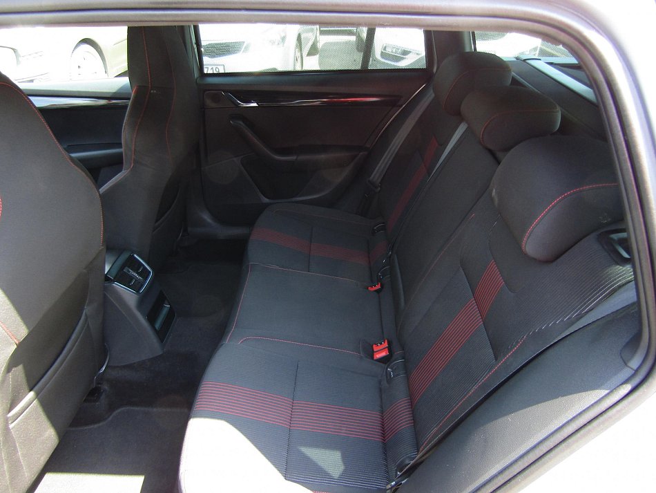 Škoda Octavia III 1.6 TDI 
