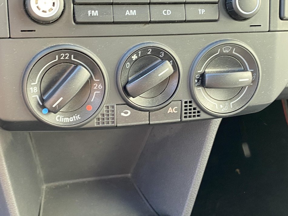 Volkswagen Polo 1.4i CROSS