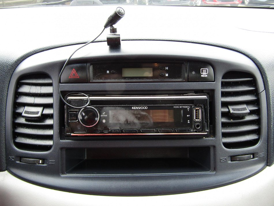 Hyundai Accent 1.4i 