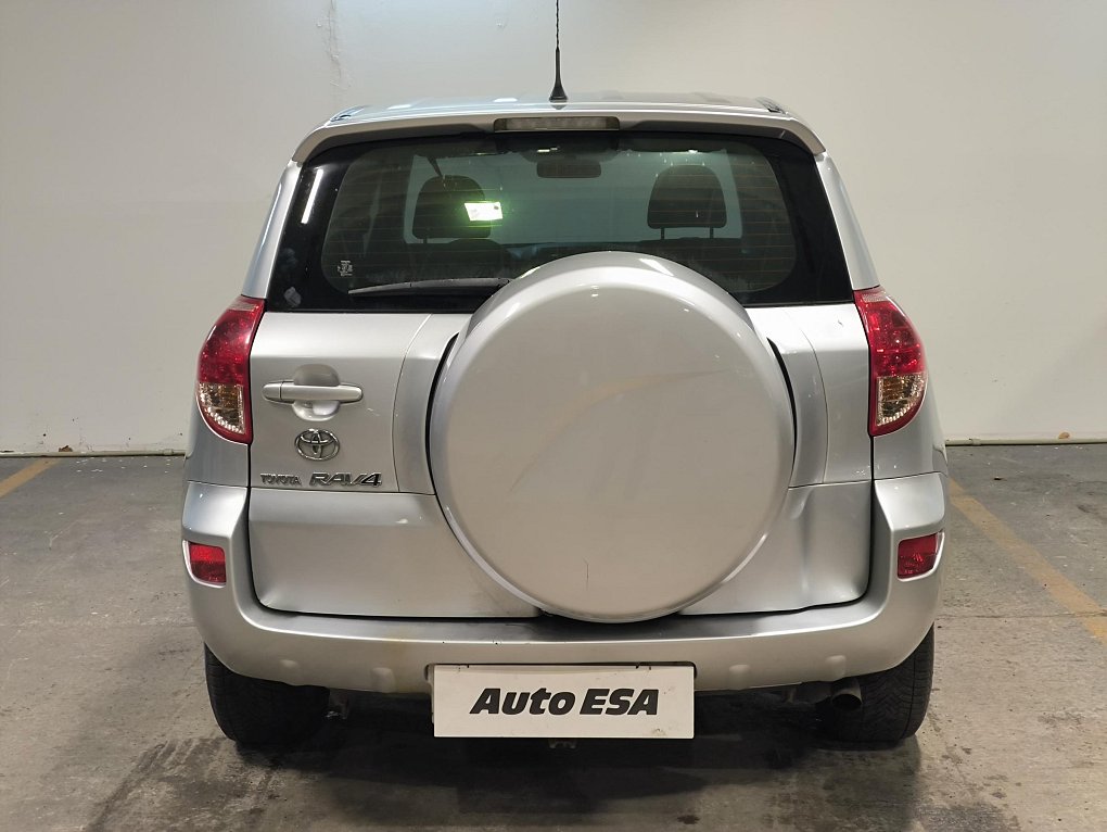 Toyota RAV4 2.0i  4x4