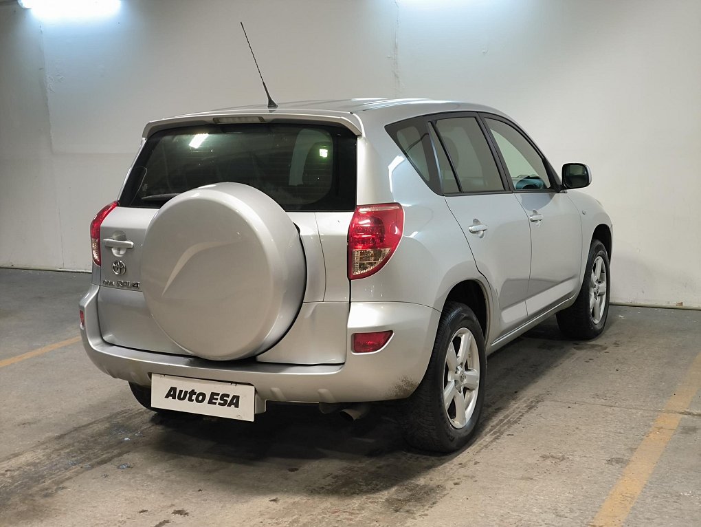 Toyota RAV4 2.0i  4x4