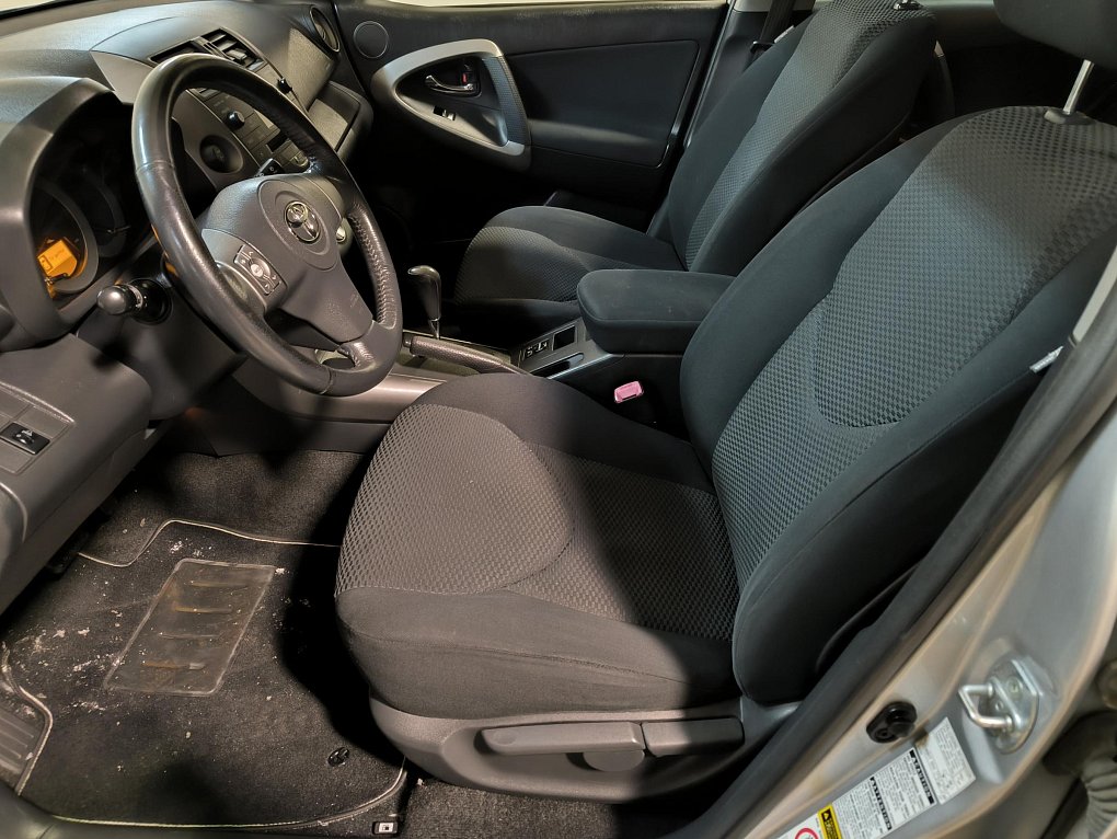 Toyota RAV4 2.0i  4x4