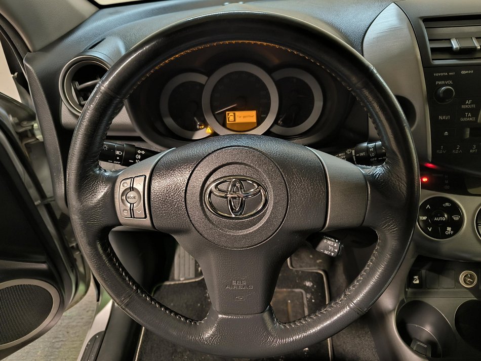 Toyota RAV4 2.0i  4x4