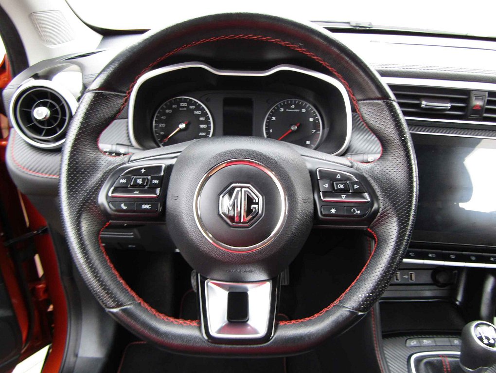 MG ZS 1.5 DVVT 