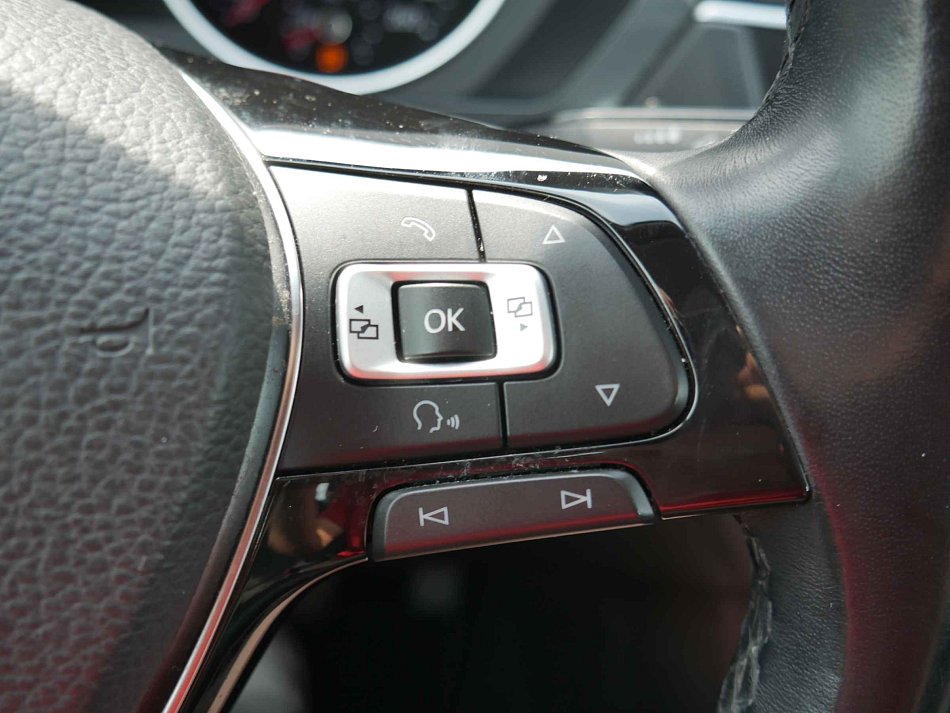 Volkswagen Tiguan 1.4 TSi 