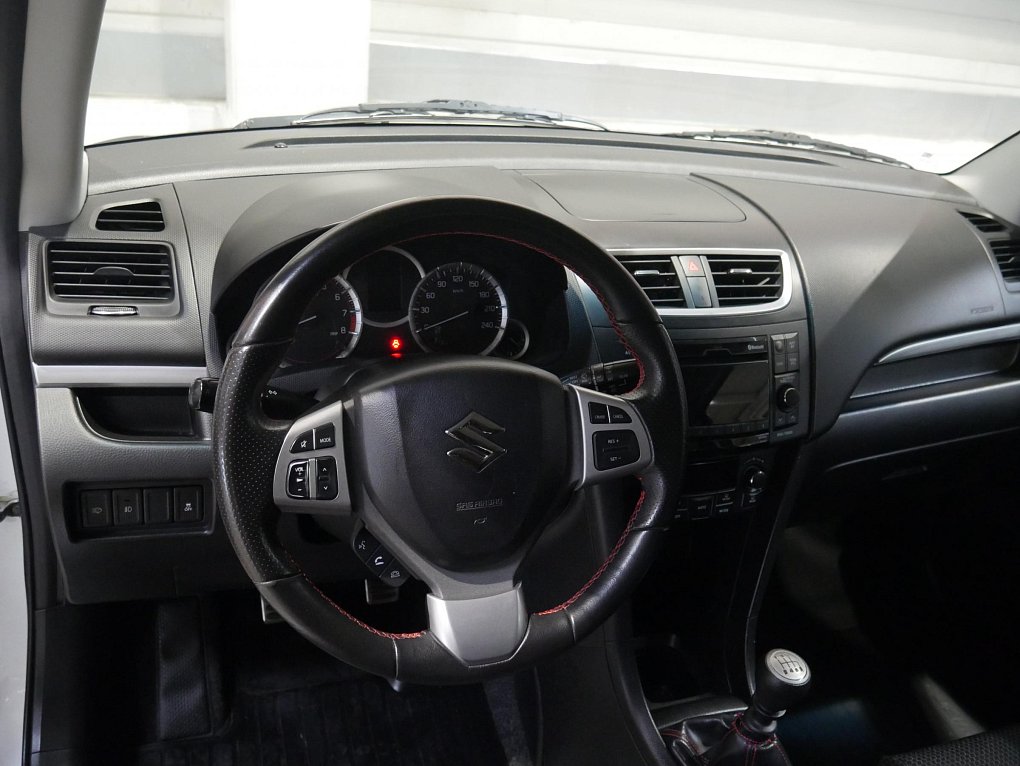 Suzuki Swift 1.6 i Sport