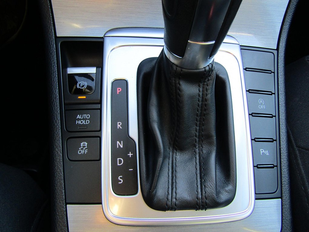 Volkswagen Passat 2.0 TDi Comfortline