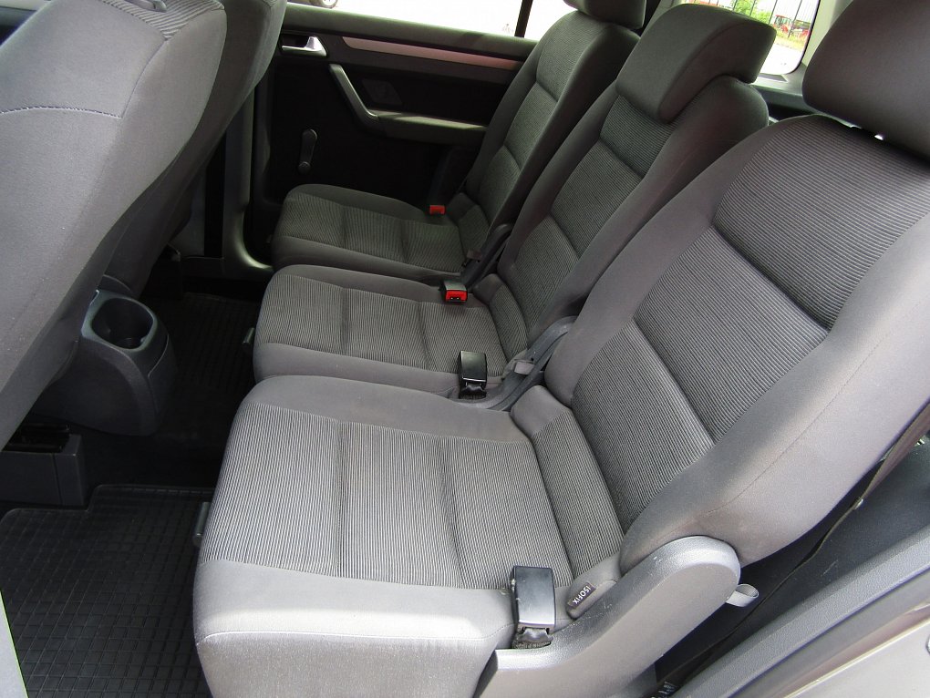 Volkswagen Touran 1.9 TDi 
