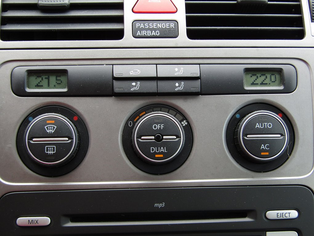 Volkswagen Touran 1.9 TDi 
