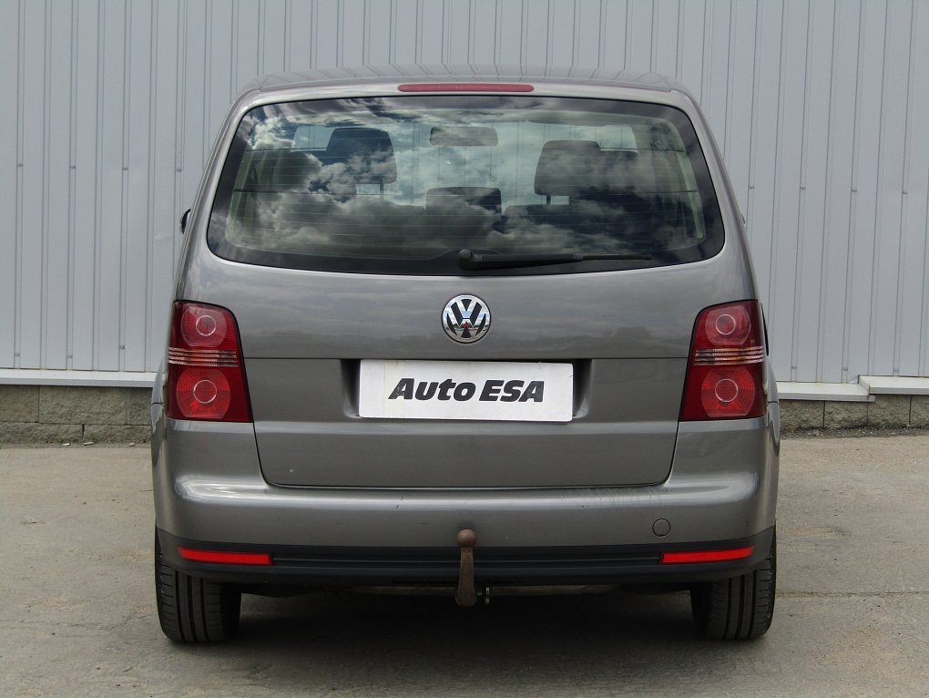 Volkswagen Touran 1.9 TDi 