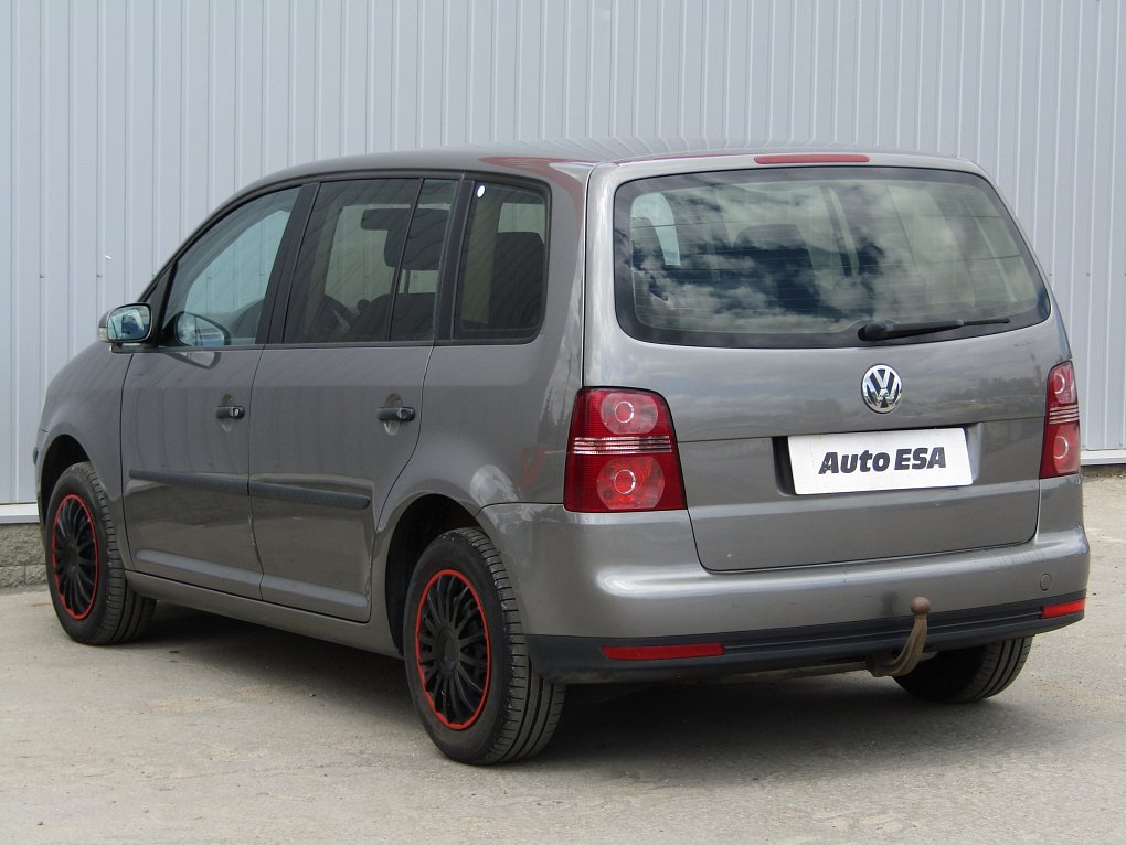 Volkswagen Touran 1.9 TDi 