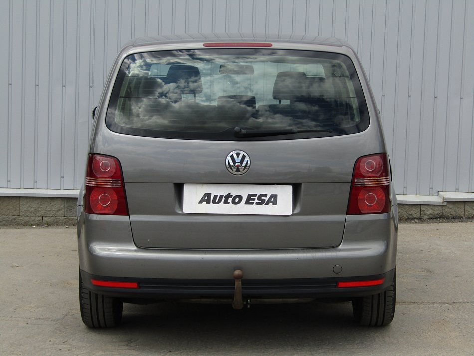 Volkswagen Touran 1.9 TDi 