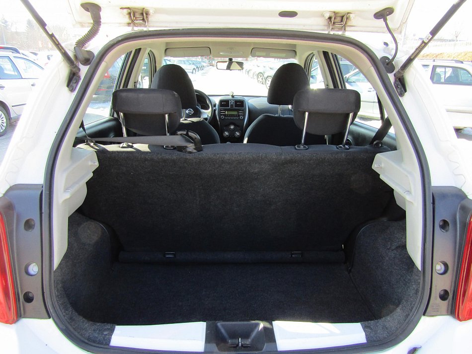 Nissan Micra 1.2i 
