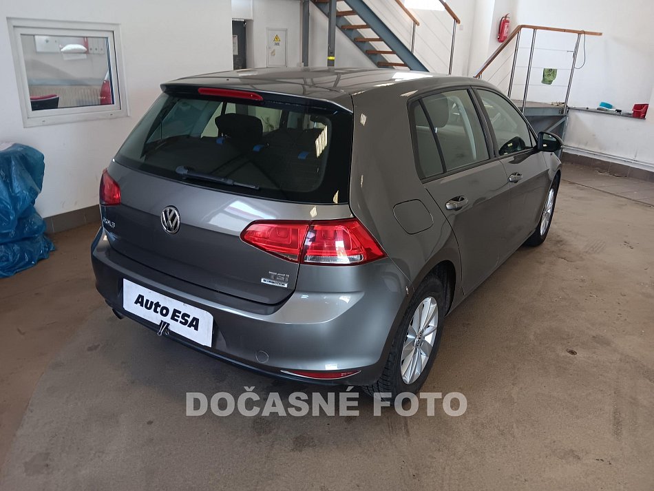 Volkswagen Golf 1.2TSi 