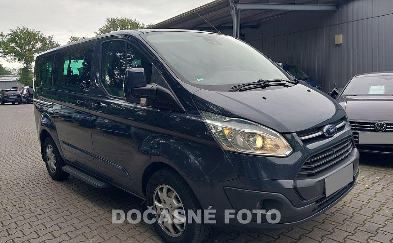 Ford Tourneo Custom 2.2TDCi Titanium