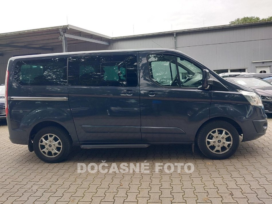 Ford Tourneo Custom 2.2TDCi Titanium