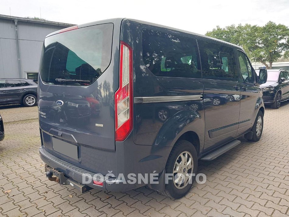 Ford Tourneo Custom 2.2TDCi Titanium