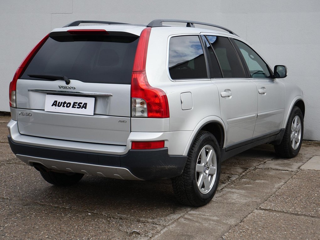 Volvo XC90 2.4 D5  4x4