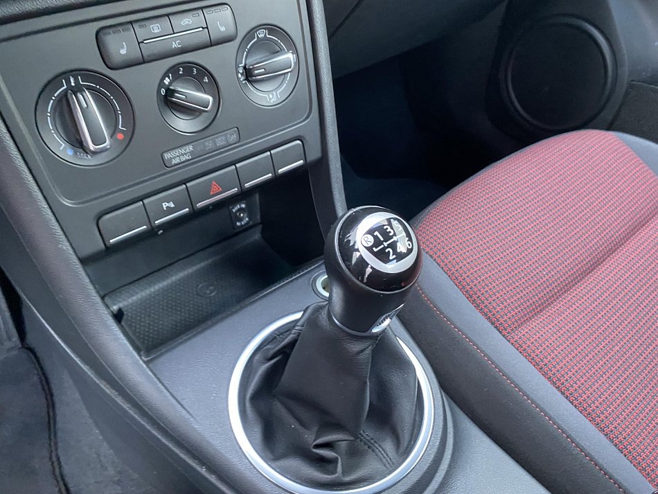 Volkswagen Beetle 1.4 TSi 