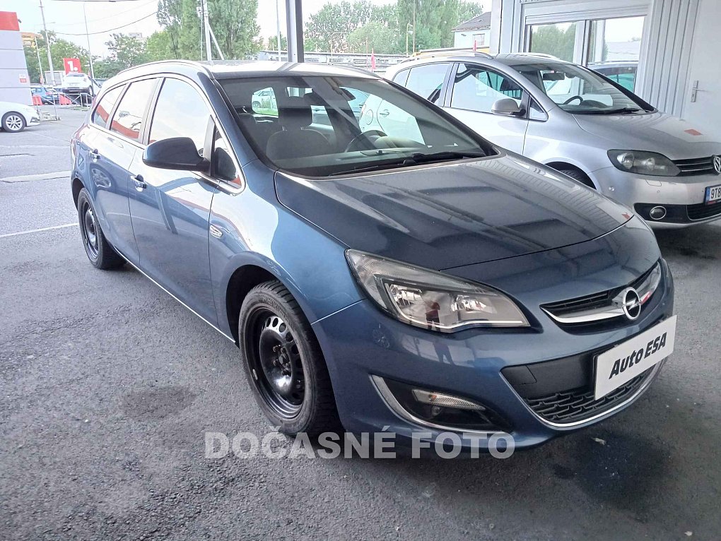 Opel Astra 1.4T  SPORTS TOURER