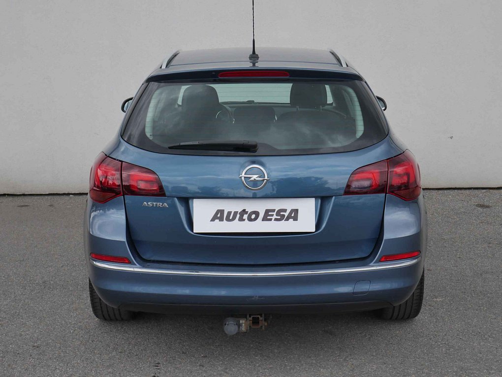 Opel Astra 1.4T 