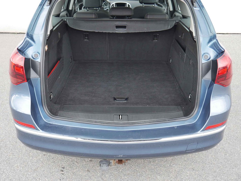 Opel Astra 1.4T 