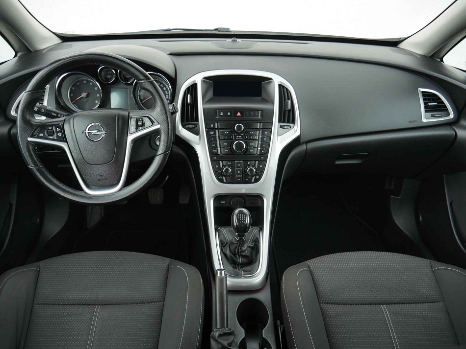 Opel Astra 1.4T 