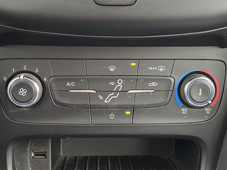Ford Focus 1.0 EB 