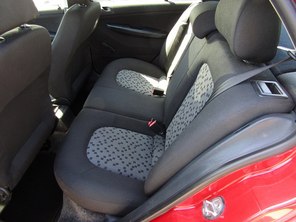 Škoda Fabia I 1.2 12V 