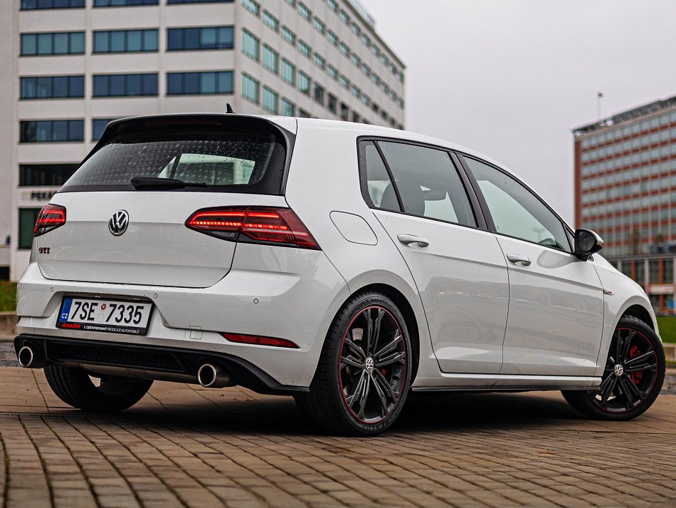 Volkswagen Golf 2.0 TSi GTi