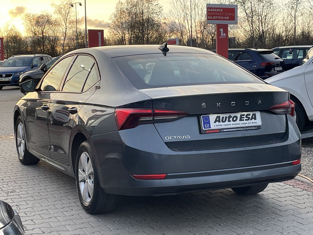 Škoda Octavia IV 2.0 TDi Active