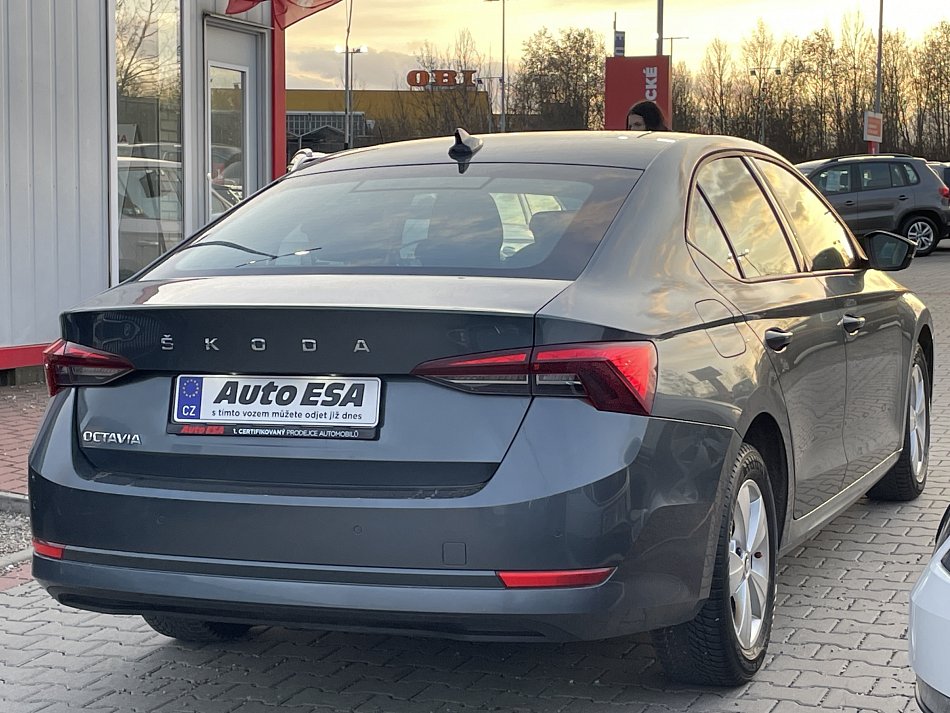Škoda Octavia IV 2.0 TDi Active