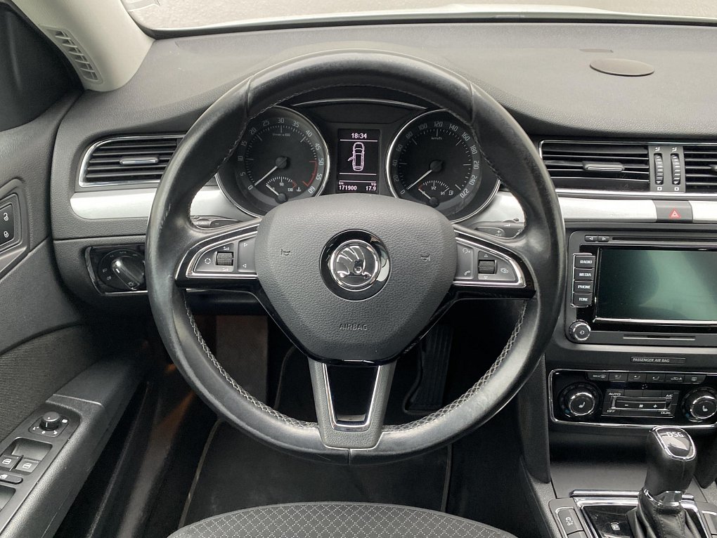 Škoda Superb II 2.0 TDi Ambition