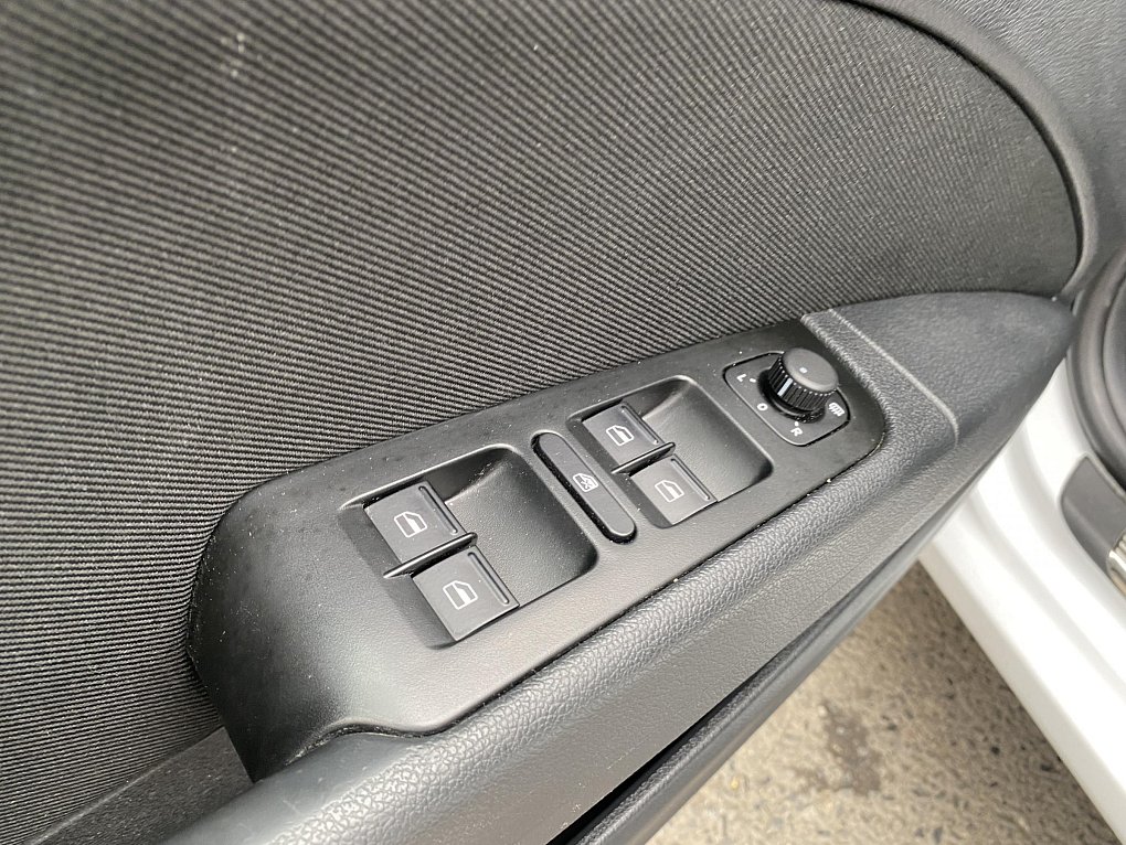 Škoda Superb II 2.0 TDi Ambition