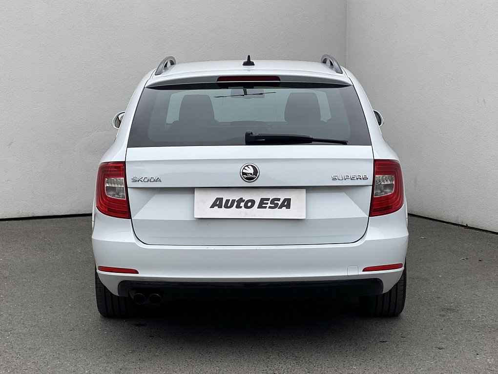 Škoda Superb II 2.0 TDi Ambition
