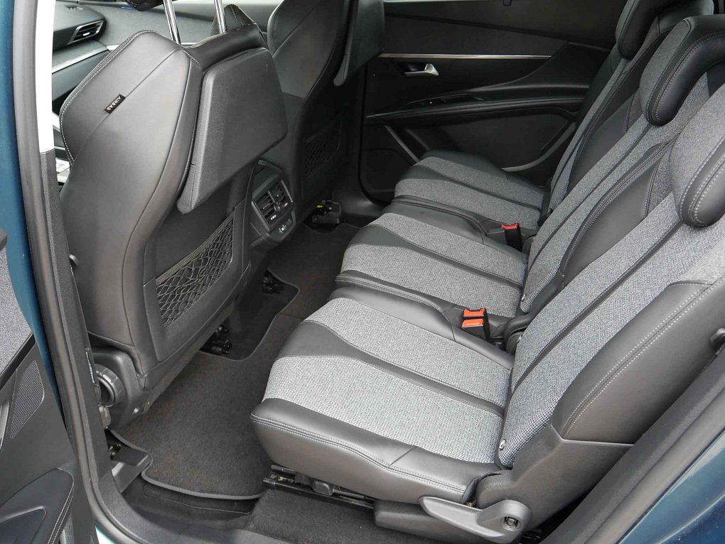 Peugeot 5008 1.2PT Allure