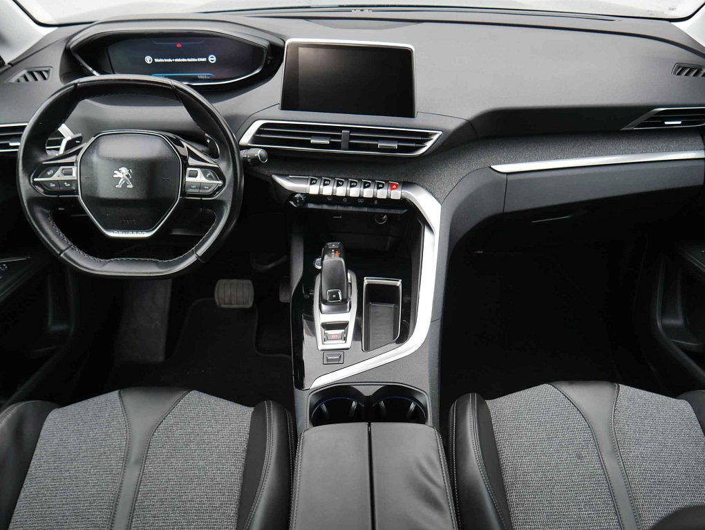 Peugeot 5008 1.2PT Allure