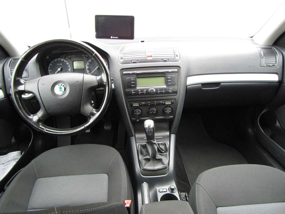 Škoda Octavia II 1.6MPi 