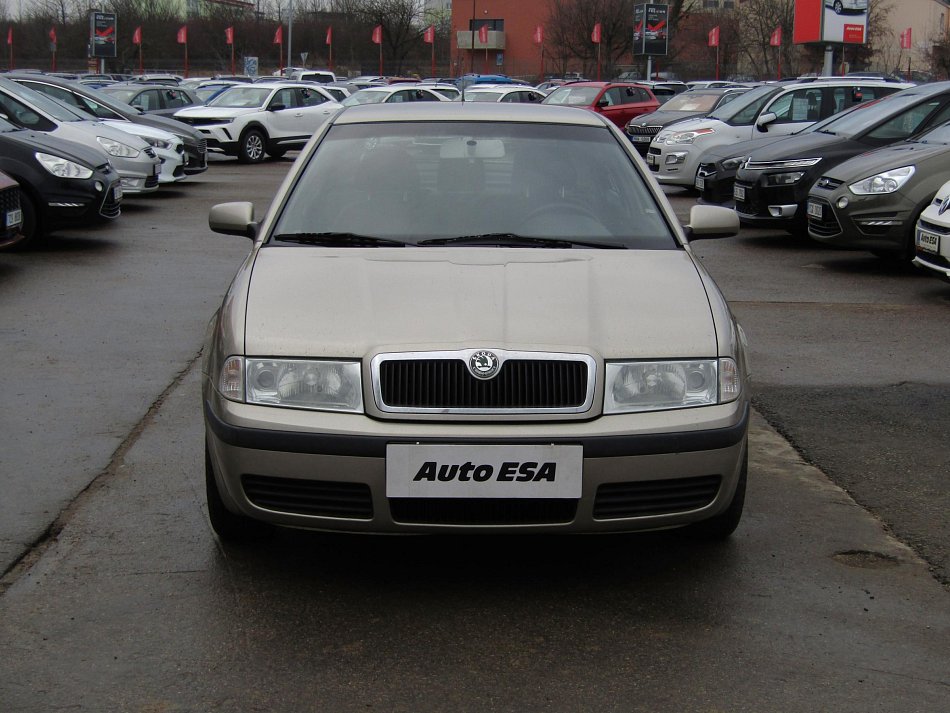 Škoda Octavia 1.6i 